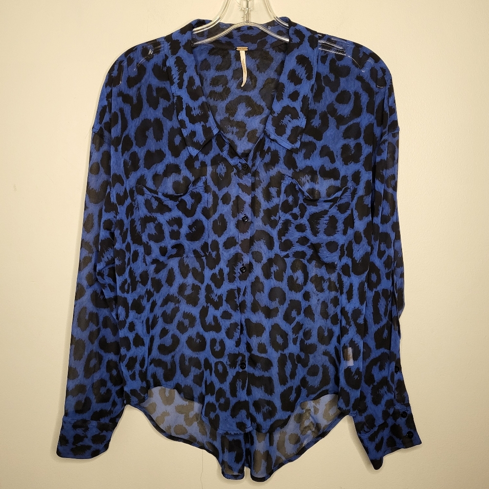 Free People Hi Lo Sheer Blue Cheetah Long Sleeve Oversized  Blouse Size XS Top